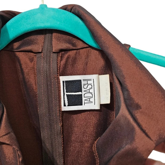 Tadashi Shoji Trumpet Hem Cocktail Dress - Picture 3 of 6